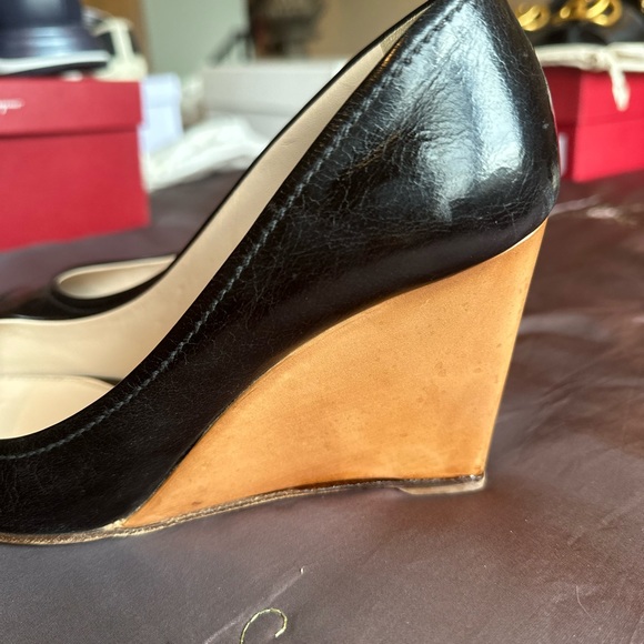 Prada women’s wedges - Picture 2 of 5